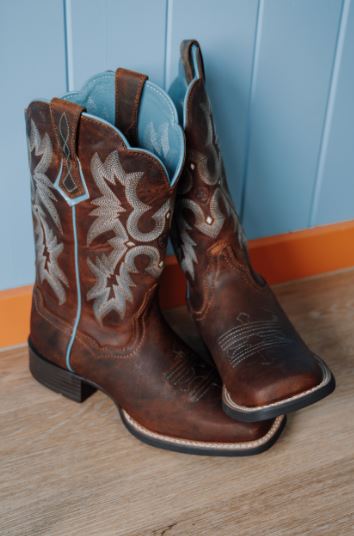 Ariat tombstone boots womens best sale