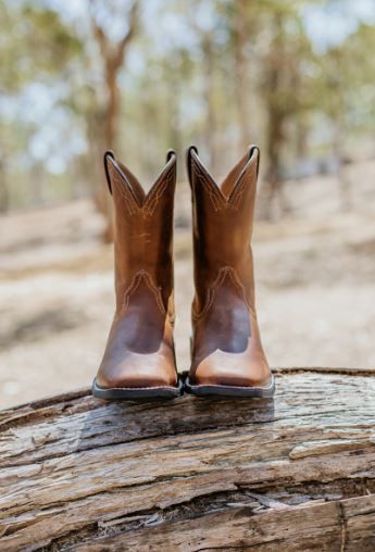 Ariat Mens Heritage Roper Wide Square Toe