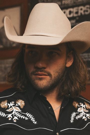 Long Hair Guys In Cowboy Hats Handsome Young Man Long Hair Light