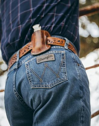 Wrangler Mens Cody Johnson 01 Relaxed Fit Jean 34 Leg