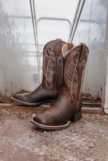 Ariat Womens Round Up Wide Square Toe