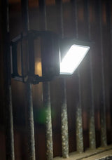 Woof Wear LED Clip-On Yard Light