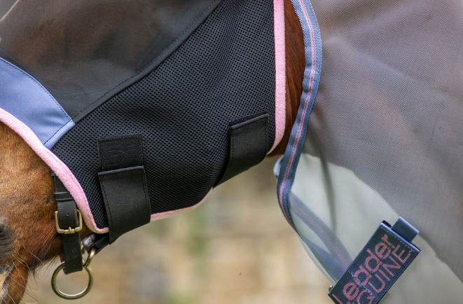 LE Outback Flymask Original