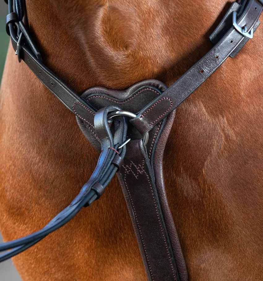 Horseware Micklem Breastplate with Martingale