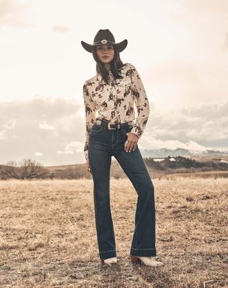 Wrangler Womens High Rise Trouser Jean 32 Leg