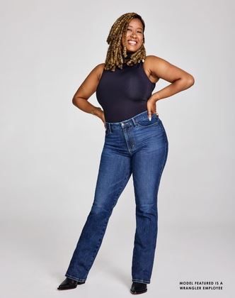 Wrangler Womens Bespoke High Rise Boot Cut Jean 34 Leg