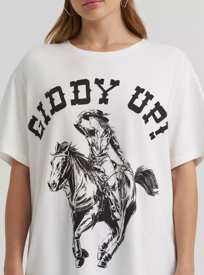 Wrangler x Lainey Wilson SS26 Giddy Up TShirt