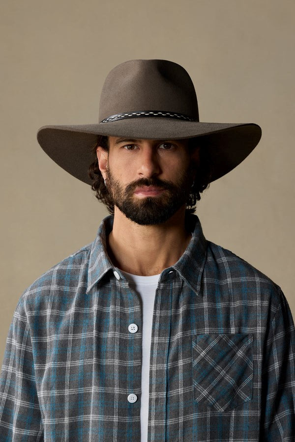 Akubra First Light
