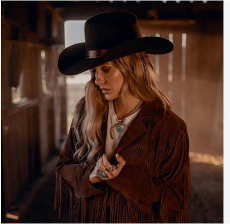Charlie 1 Horse x Lainey Wilson Songbird Western Hat